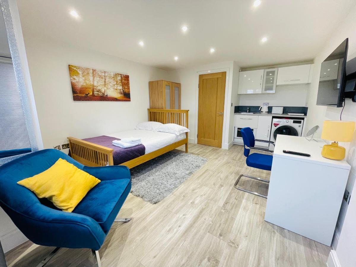 New Modern Studio Apartment, Parking, Netflix Kenilworth Extérieur photo